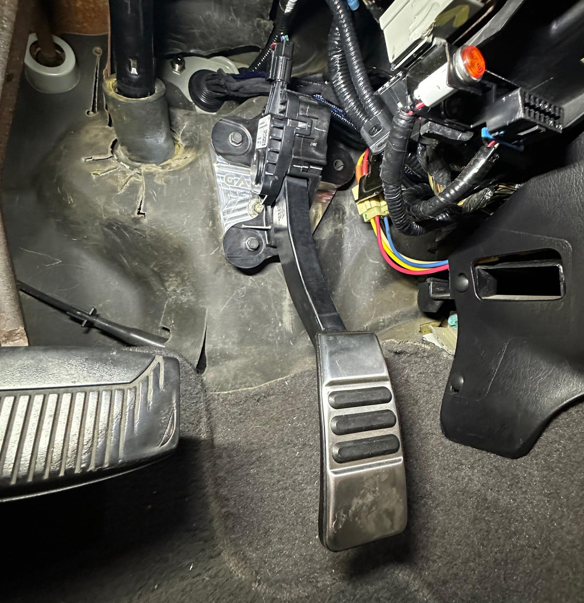 DBW Pedal Mount 99-2004 Trucks/SUVs
